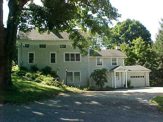 Building photograph for 414 SALMON KILL ROAD